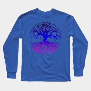 Yggdrasil the tree of life and the connection between worlds Long Sleeve T-Shirt